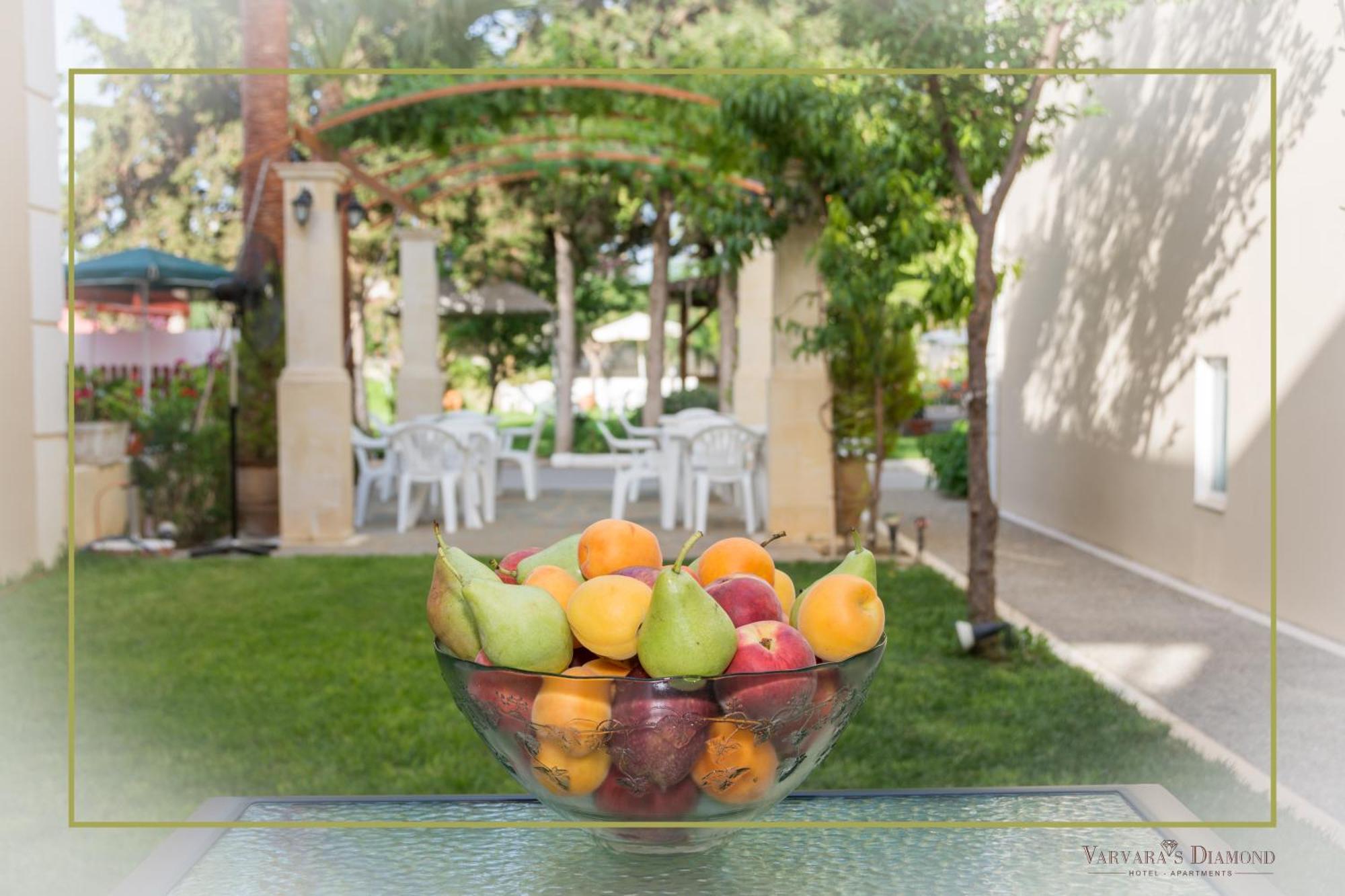 Varvaras Diamond Hotel Platanes  Exterior photo